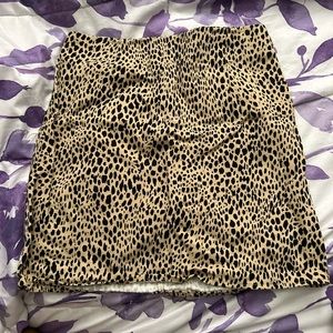 Brandy Melville Cheetah Print Phoebe Skirt